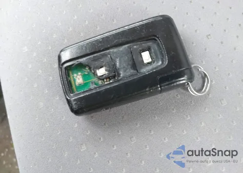 2005 Toyota Prius z USA, uszkodzony, nr VIN JTDKB20U953016544